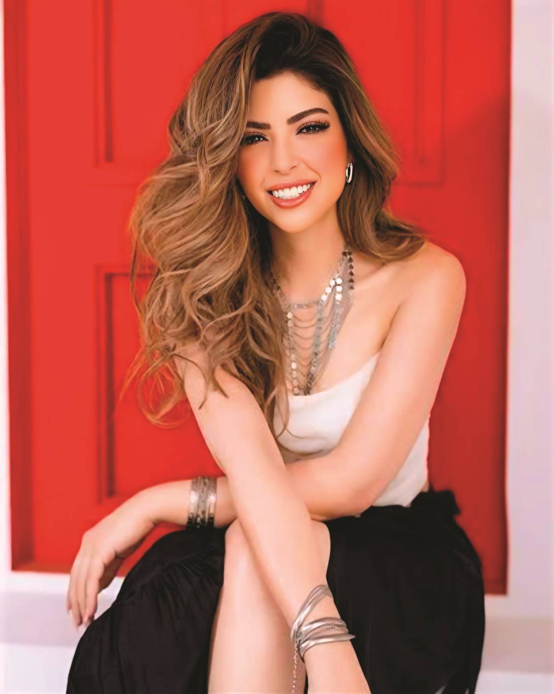 ميرنا جميل في بابا وماما جيران والكنج في دراما رمضان