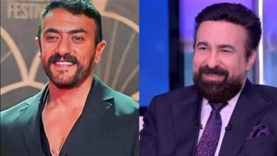 صورة النجم احمد العوضي يعود بالفنان الكبير طارق دسوقي للدراما بعد غياب طويل في علي كلاي