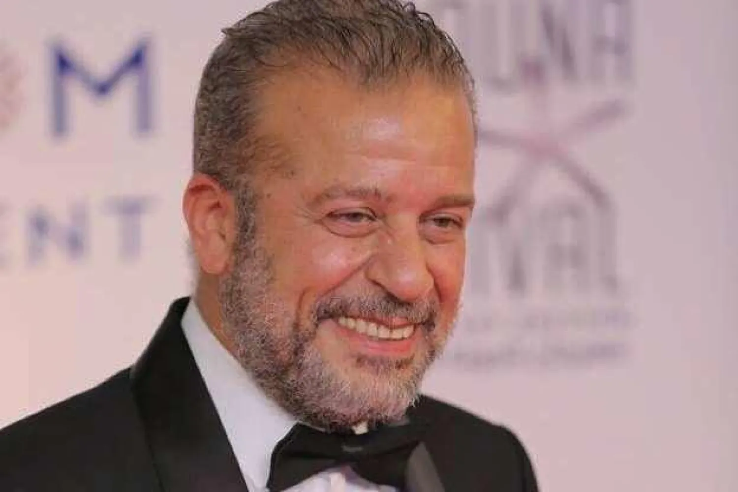 الفنان شريف منير يتألق بدوره المحوري في رأس الافعي وإشادة كبيرة من الجميع