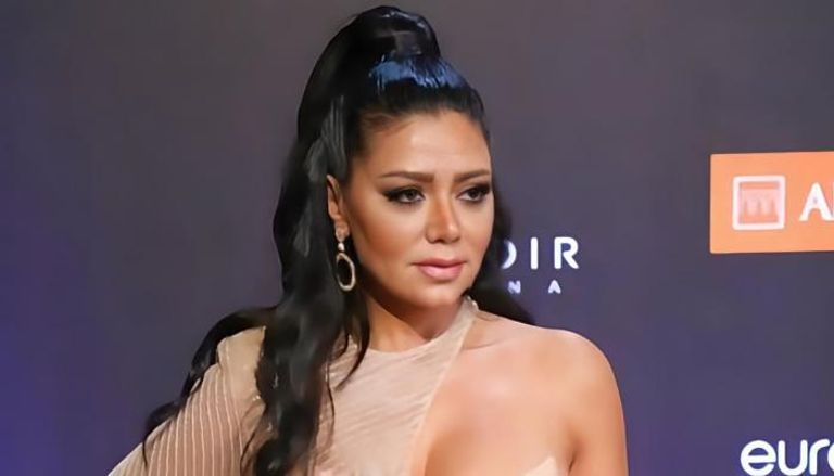 رانيا يوسف تراهن على السينما وتبتعد مؤقتاً عن الدراما