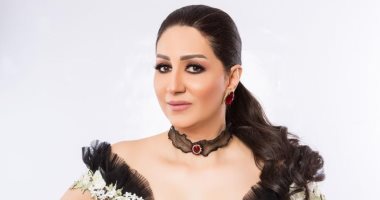 وفاء عامر تعود للمسرح في فيلم رومانسي وعدة اعمال درامية