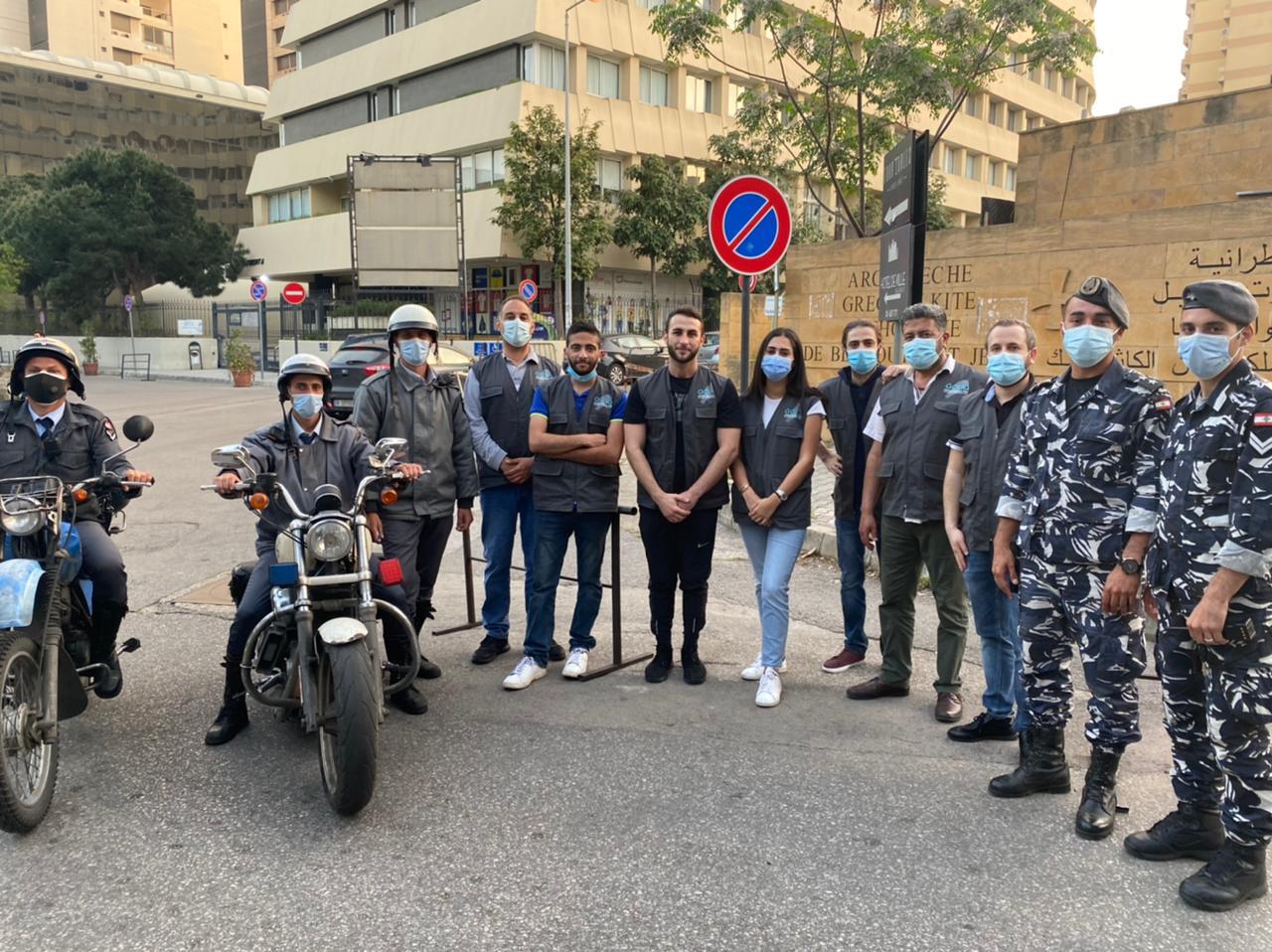 “حواجز المحبة” بمبادرة من جمعية ACUA وقوى الأمن الداخلي