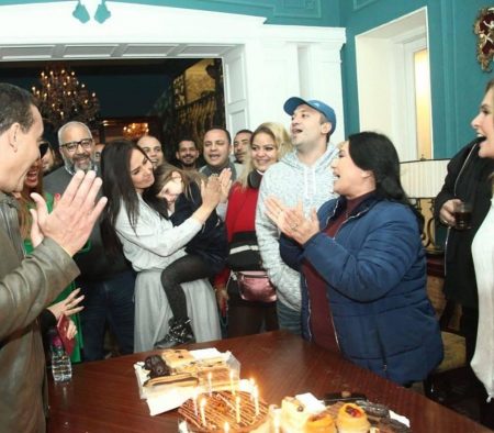 صورة عيد ميلاد حلا شيحة مع ابطال دهب عيرة