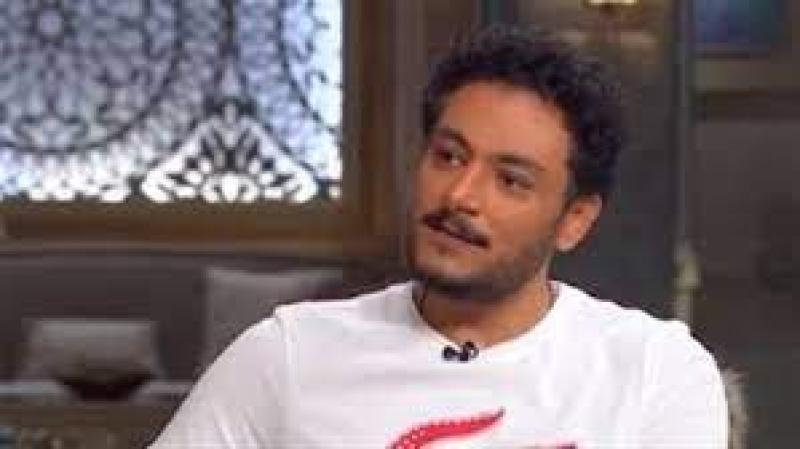 أحمد صفوت ينتهي من تصوير لعبة وقلبت جد وعاليا دراما ويواصل نشاطه بنجاح