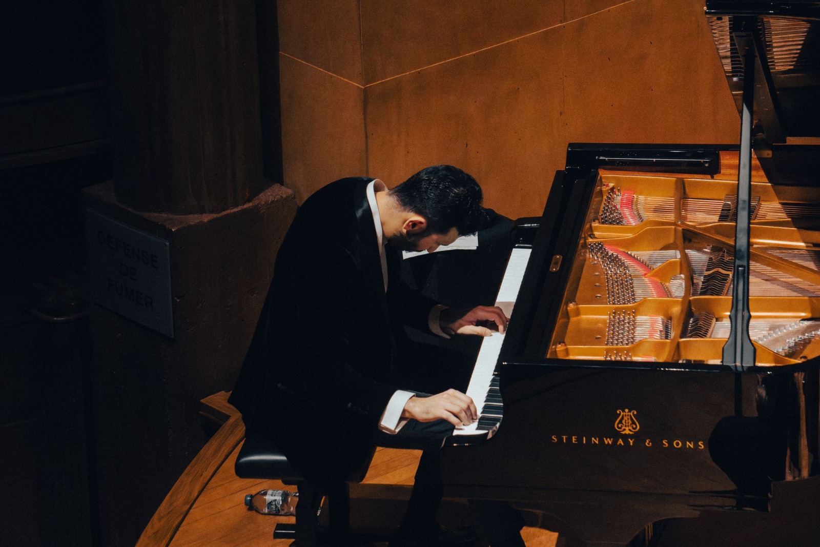 الفن يلتقي الذاكرة.. عمر الرحباني يعيد تقديم إرث جده بأسلوب معاصر