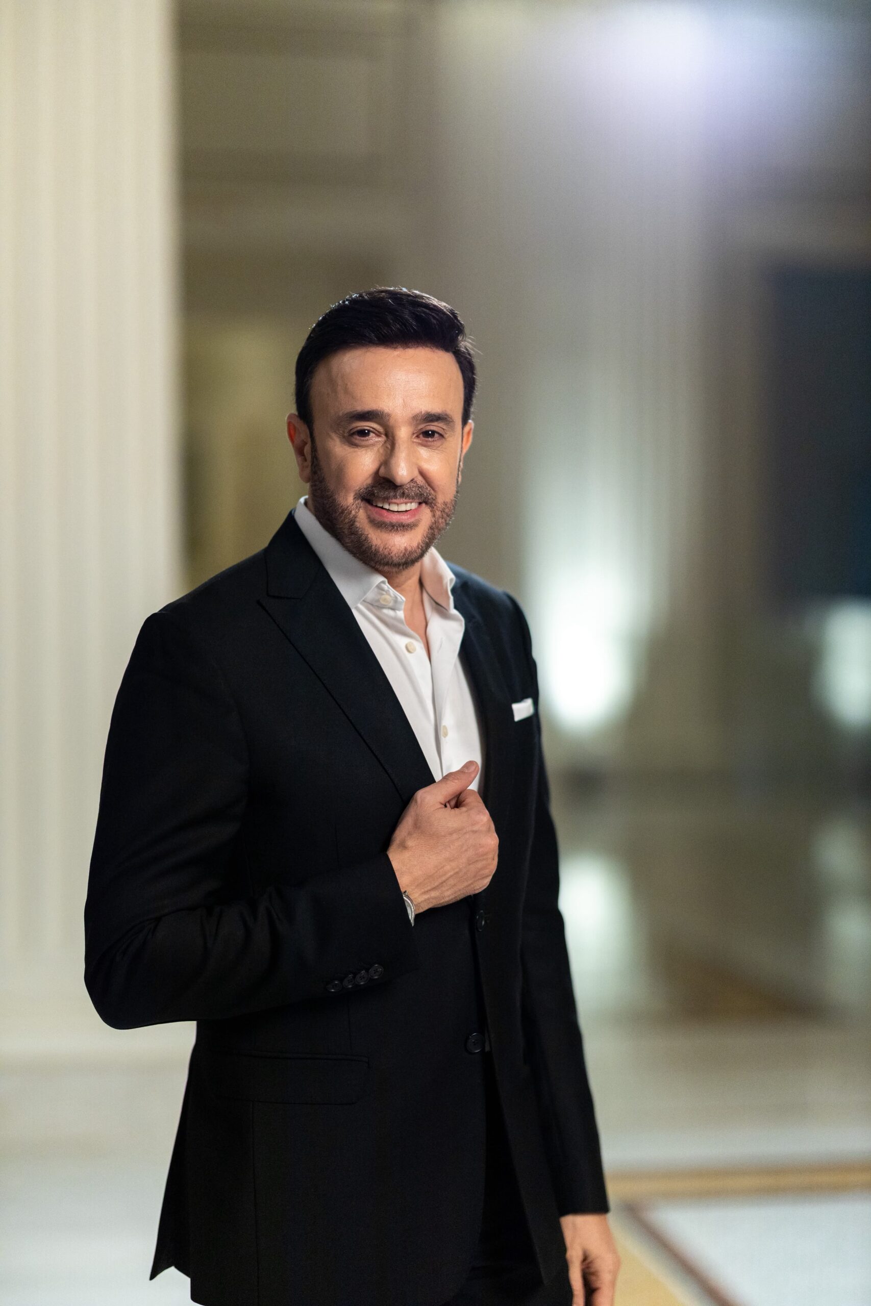 صابر الرباعي يطرح اغنيته الجديدة طاير ويواصل طرح أغنيات ألبومه الجديد