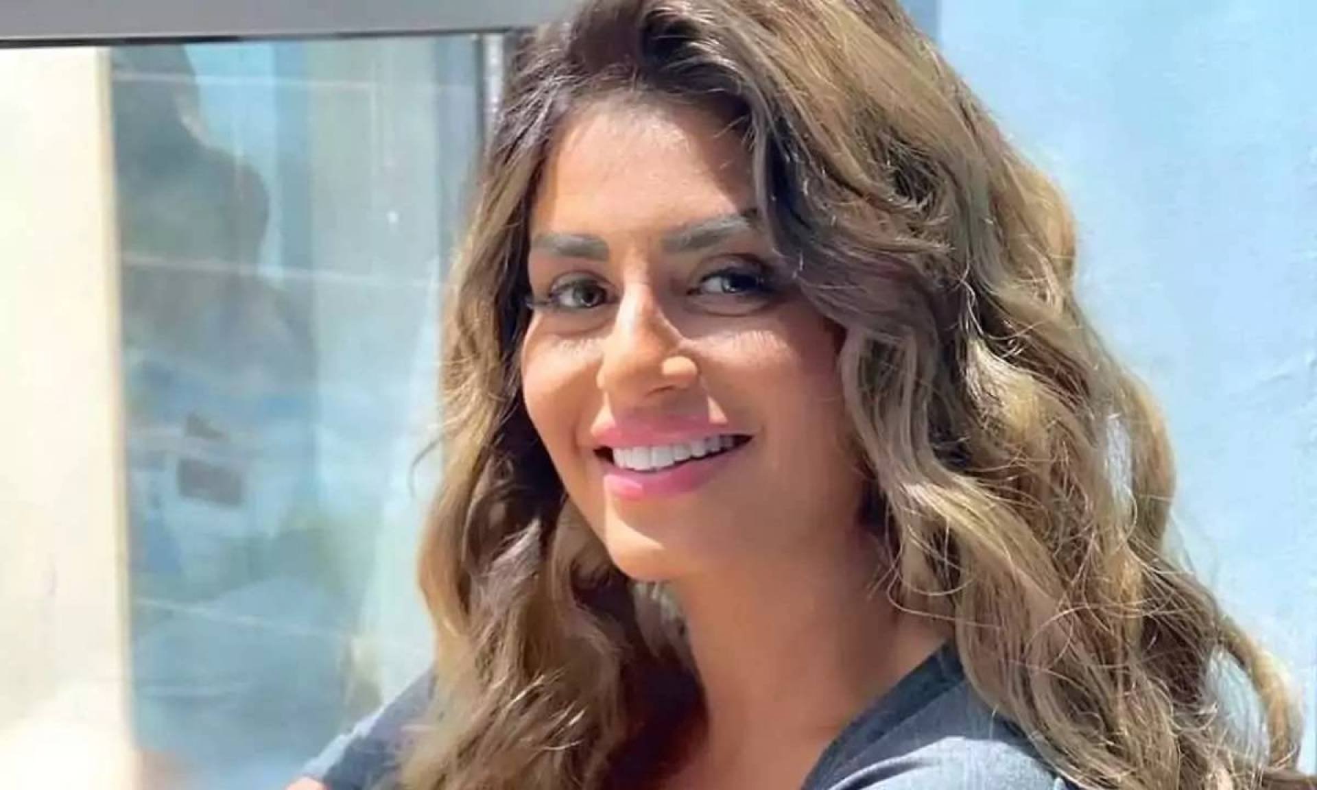 منة فضالي تدخل عيلة عاملة عمايل دراما وتفكر في الهجرة واعتزال الفن